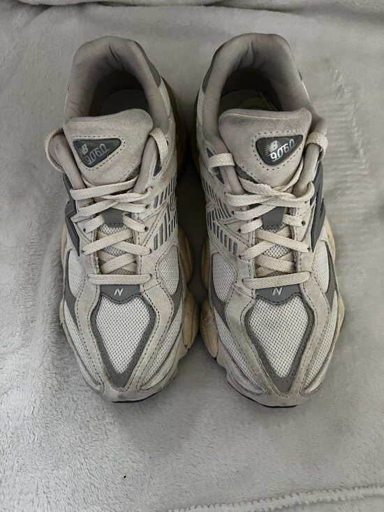 New Balance 9060 Sea Salt - Picture 1 of 4
